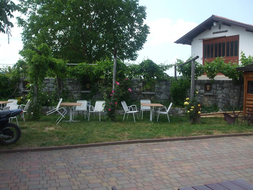 مبيت وإفطار Divača Osterija Na Planinci المظهر الخارجي الصورة
